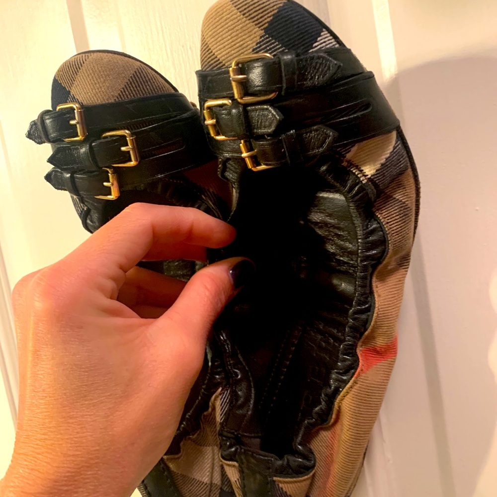 Burberry Flats